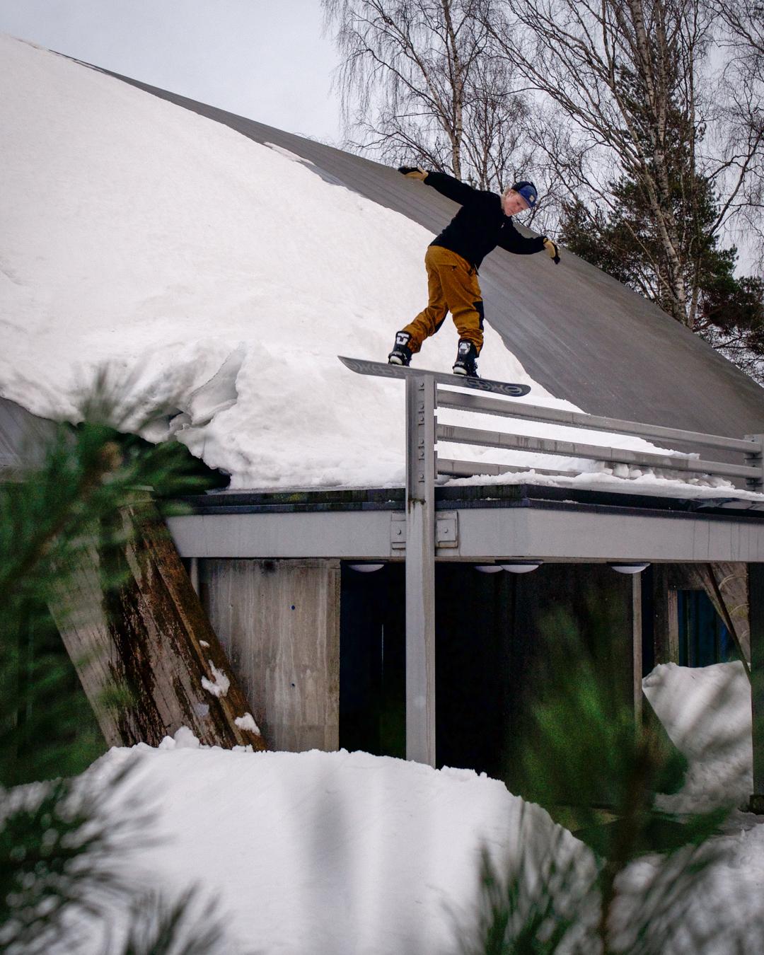 fs boardslide by @hazzlerazzle.jpg