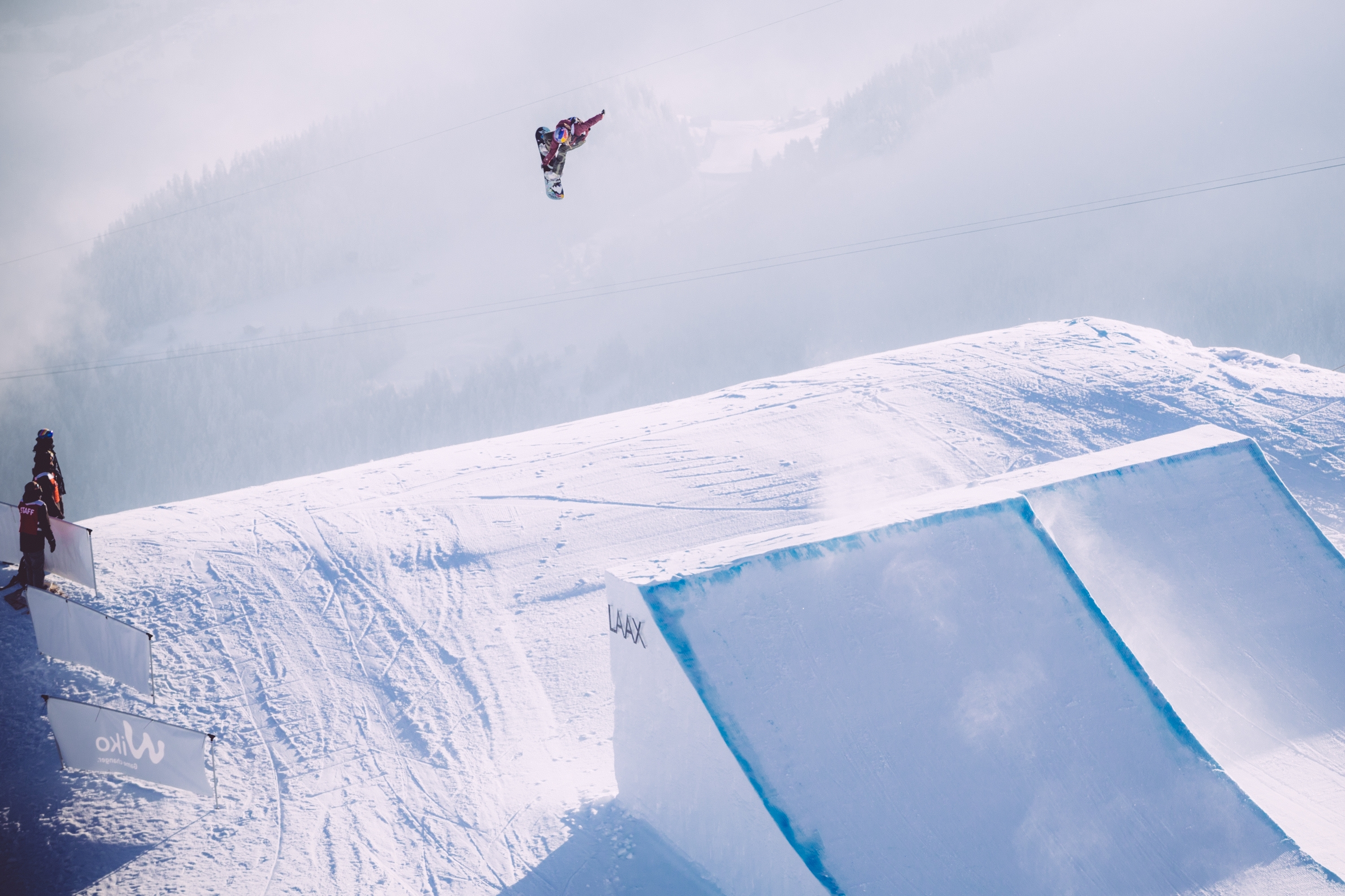 Anna_Gasser_Laax_Sani_B36T7812.jpg