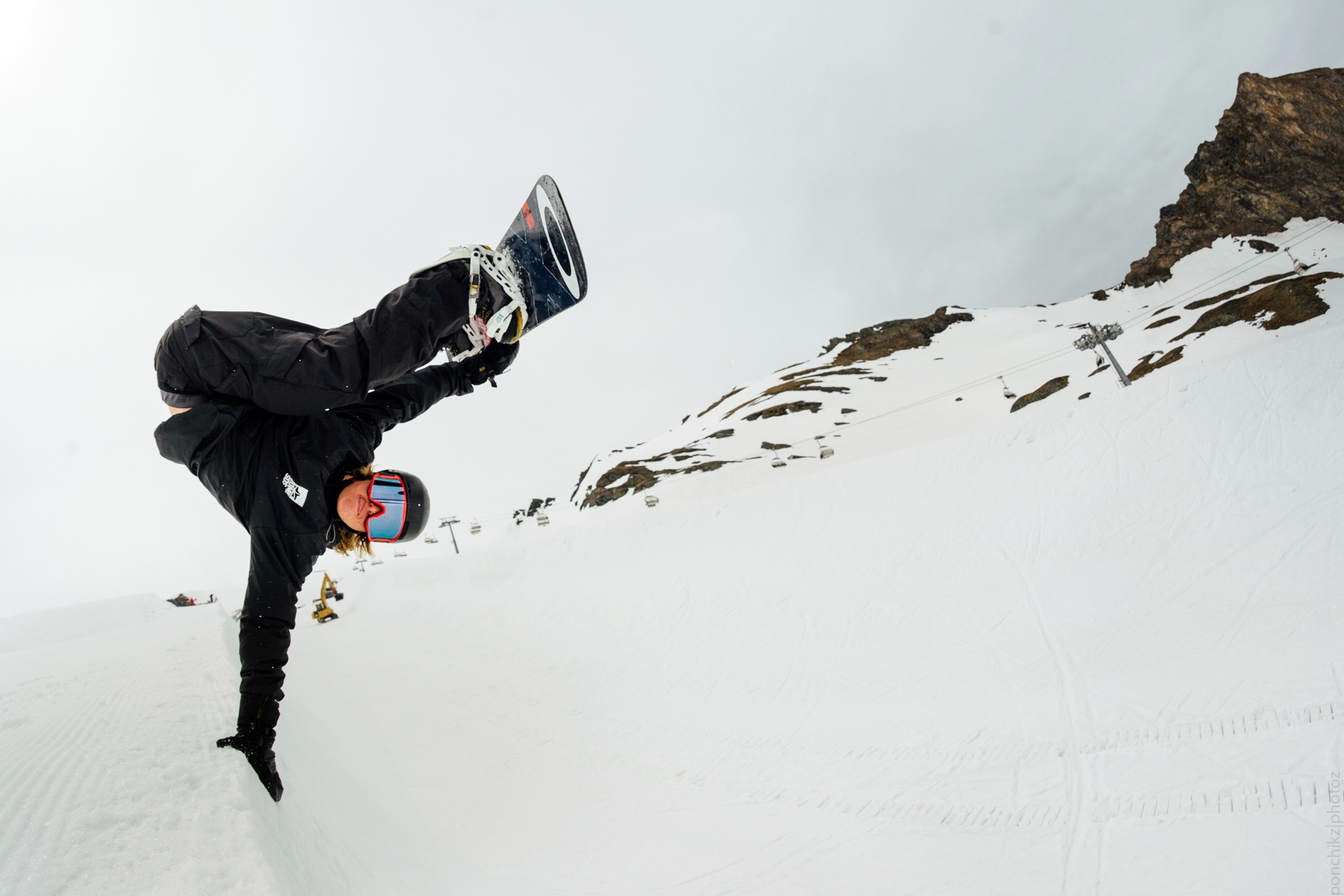 ReneRinnekangas_FsInvert_Kitzsteinhorn_ponchikzphotoz.jpg