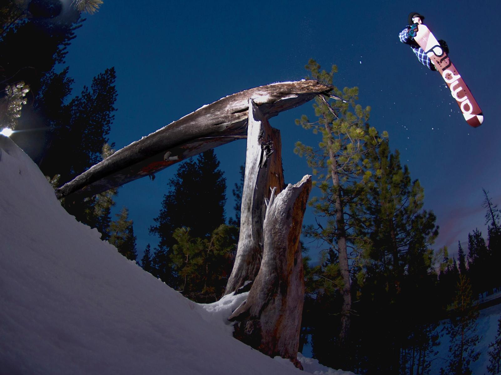 SOTW_JustinNorman_logGrindDoubletail_bendOR_2012_retouch.jpg