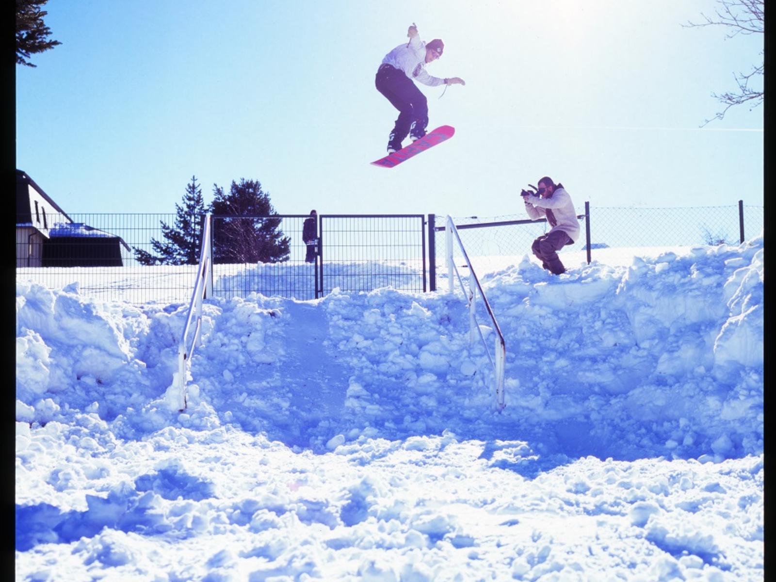 Method Mag One Flew Over the Iron Curtain