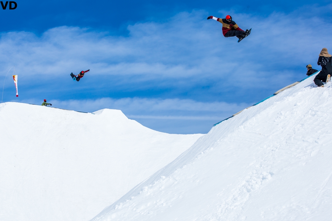 SteveGruber_BankedAir_Ischgl_VernonDeck_2018_1.jpg