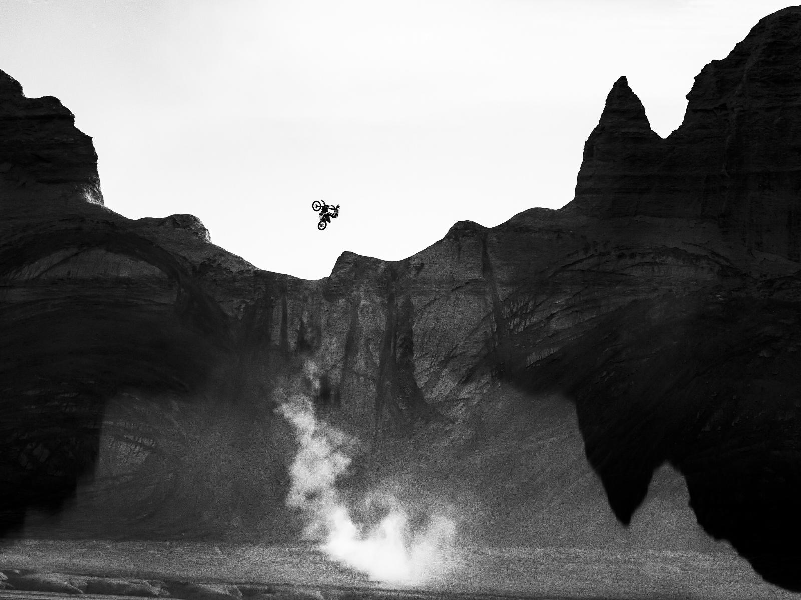 Chris Tedesco  Red Bull Illume