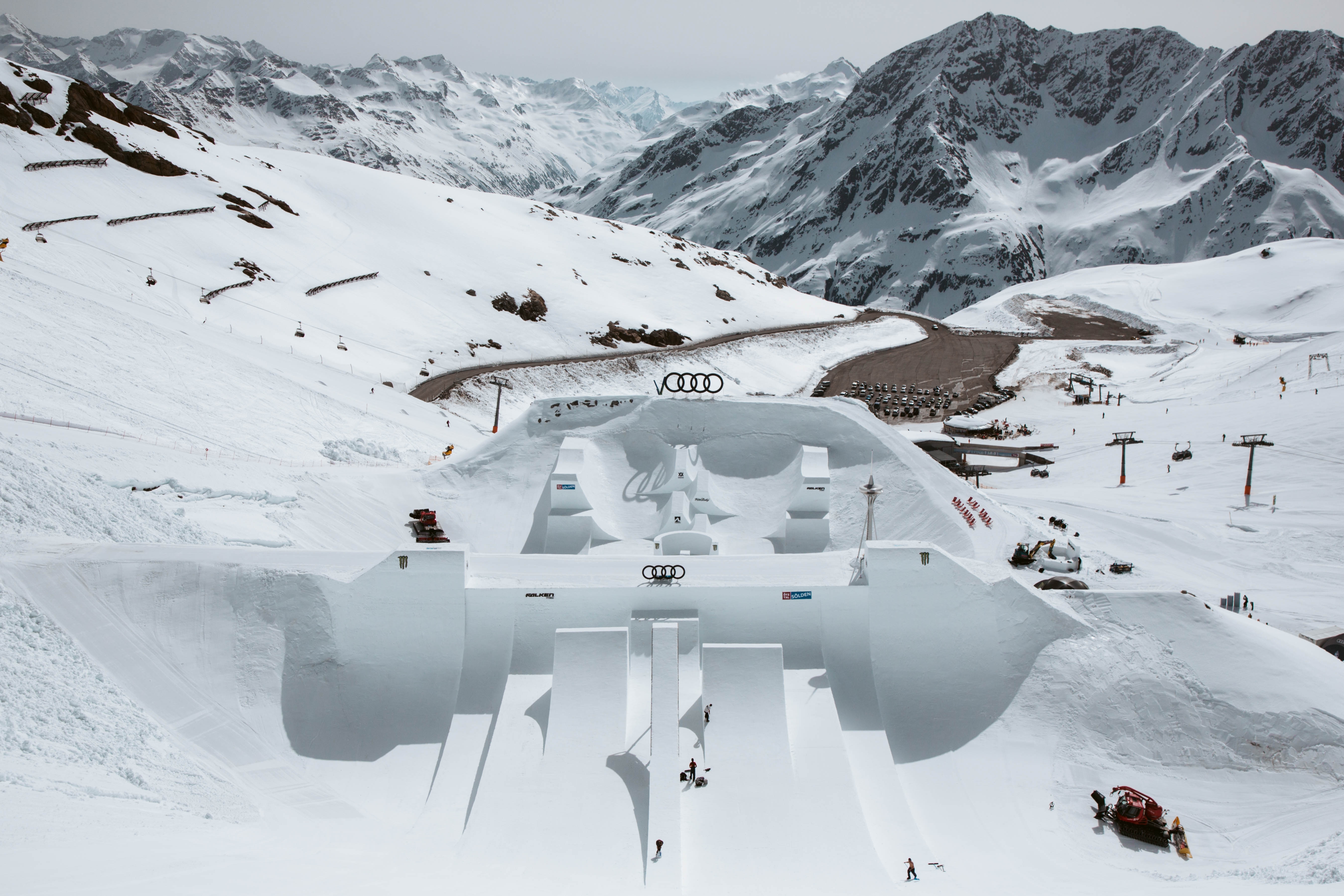 AudiNines_Sölden_ByTheoAcworth.jpg