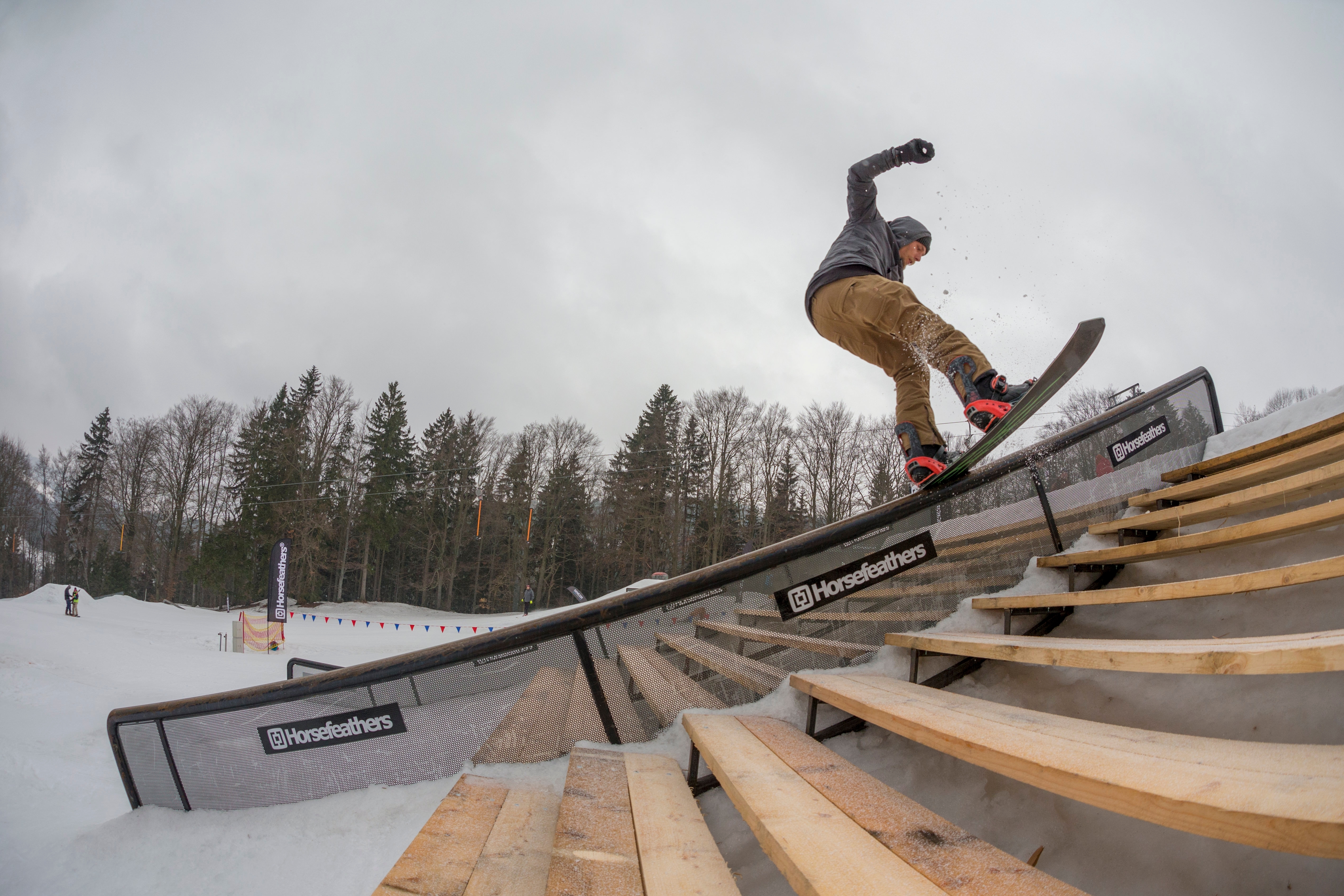 Adam Adamski - fs blunt sameways.jpg
