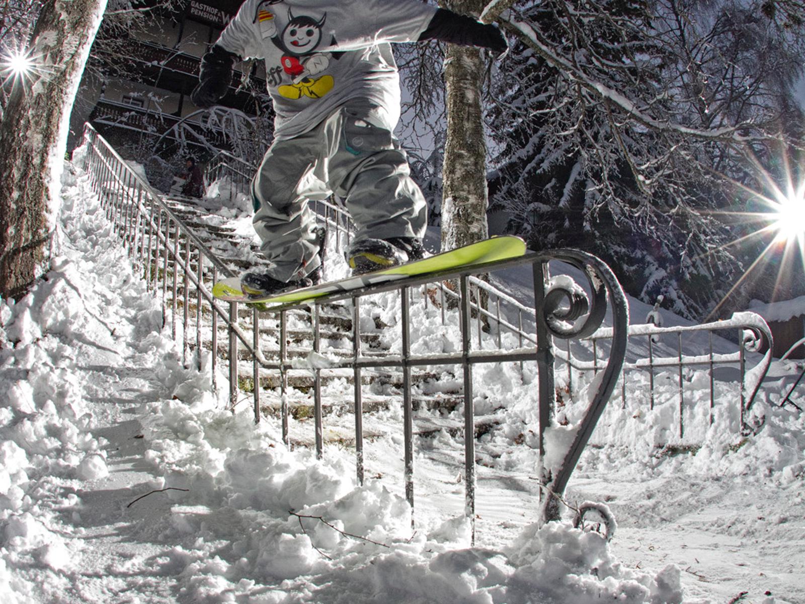 Michi_Schatz_50fs180_1_down-flat_Flo_Trattner.jpg
