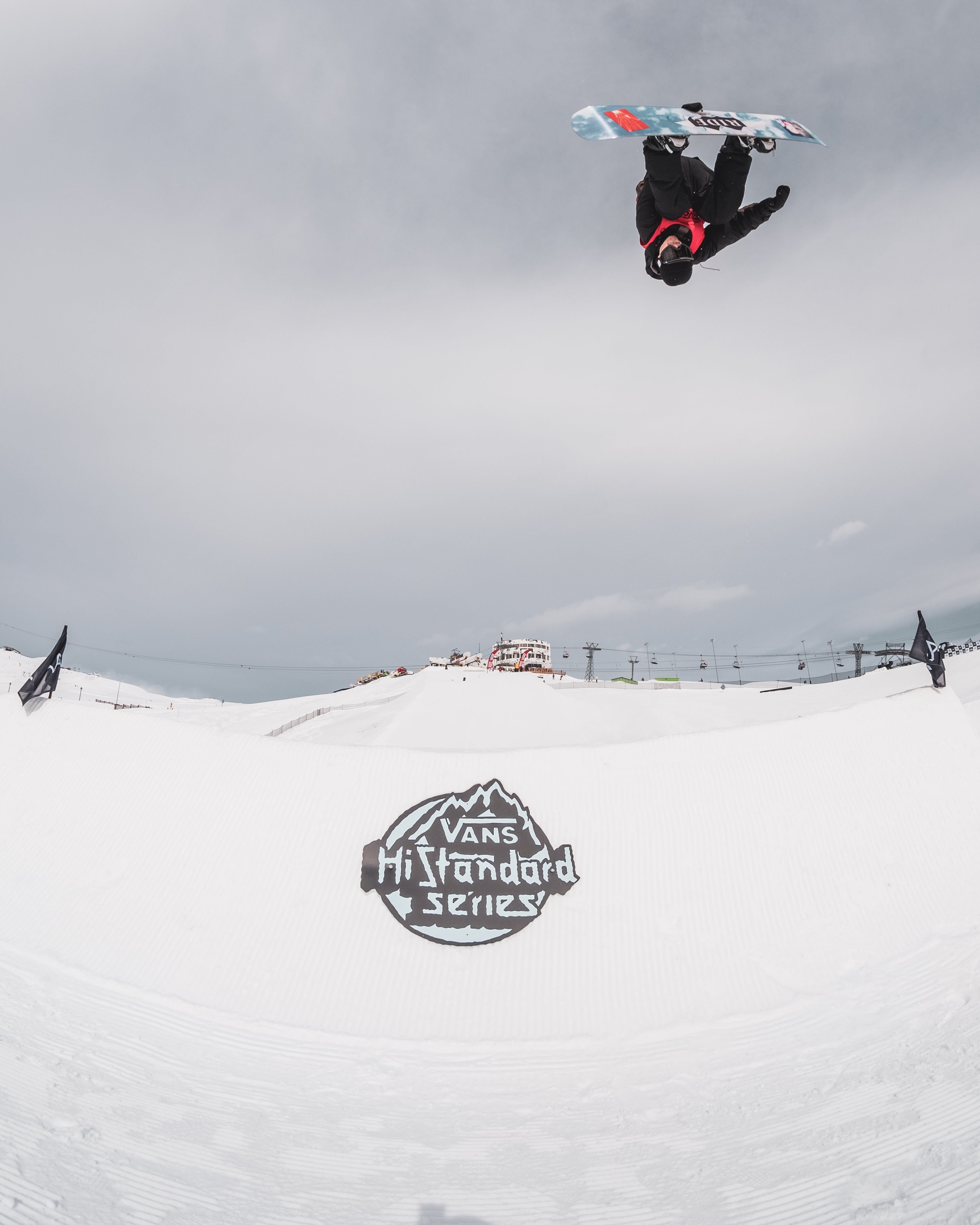 0010_WillRadulaScott_VansHiStandardLaax.jpg