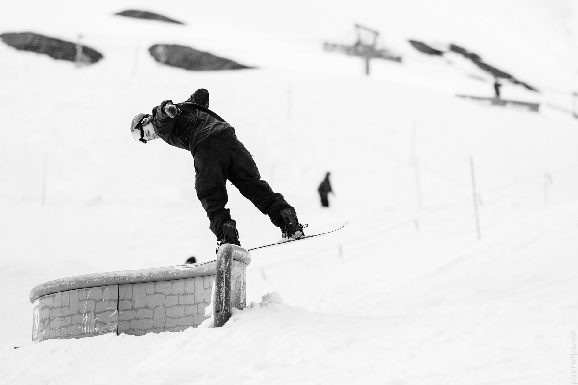 JesseAugustinus_FsBoard3_Kitzsteinhorn_ponchikzphotoz.jpg