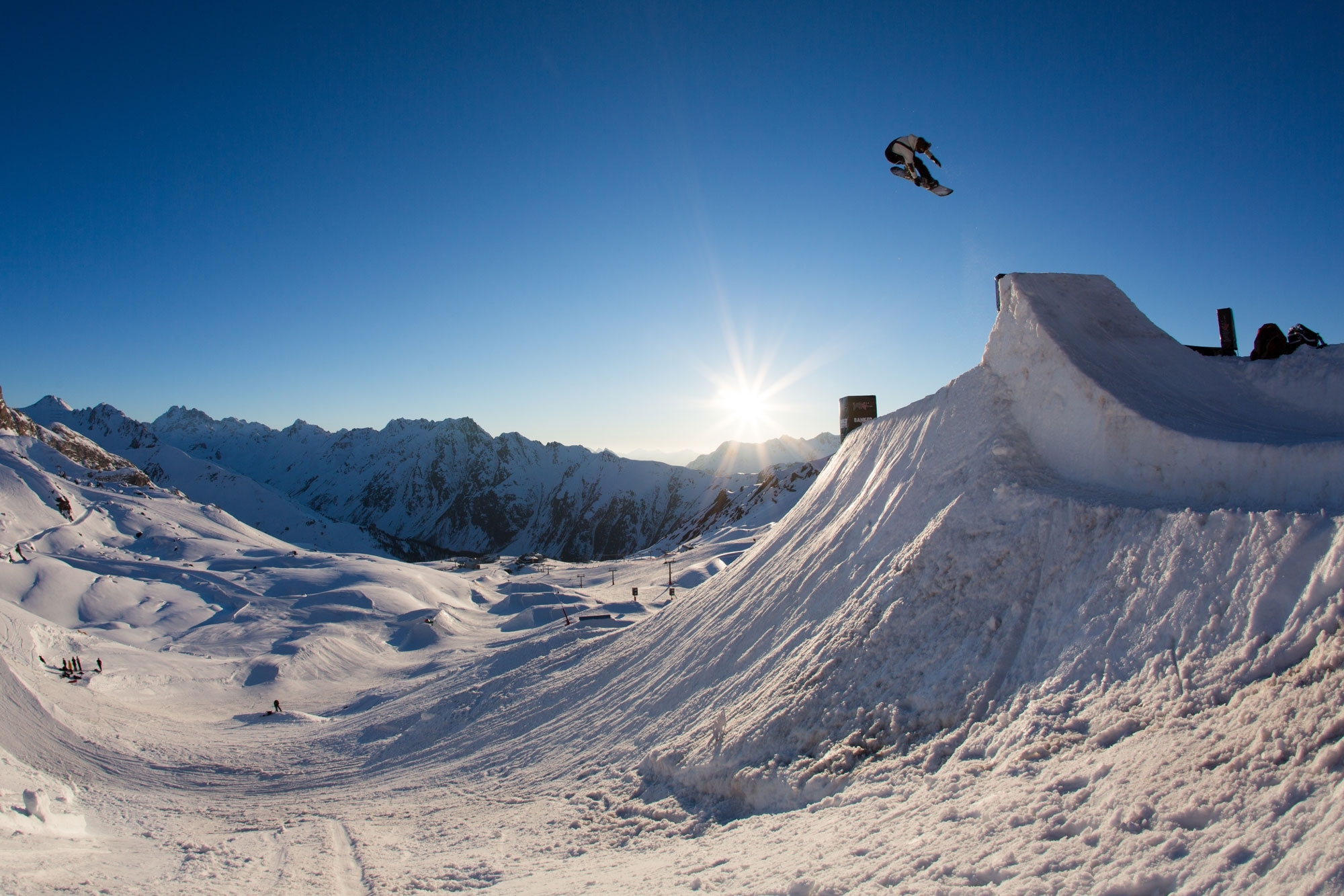 170327_ischgl_banked_air_mario_kaeppeli-4_by_matt_mchattie.jpg