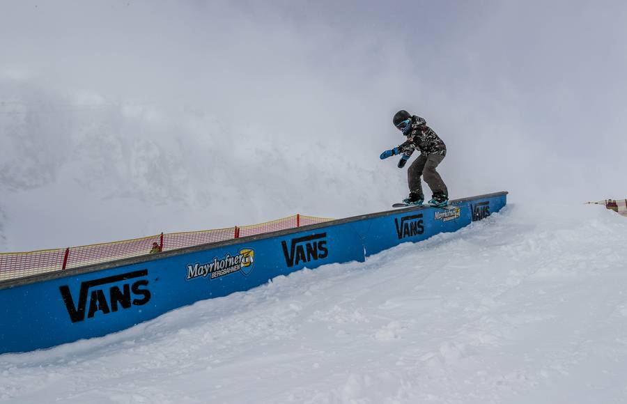 vans grom 2.jpg