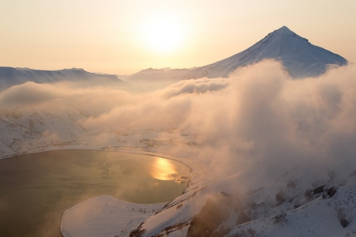 kamchatka_velucha_fog_good_good__1_of_1_.jpg