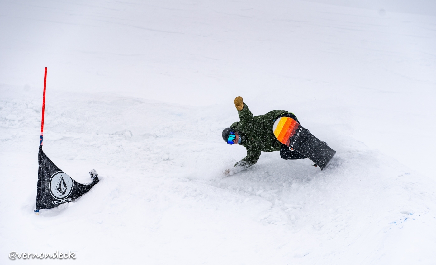 VolcomBankedSlalom_Day2_Kitzsteinhorn_April_VernonDeck_2019-90.jpg